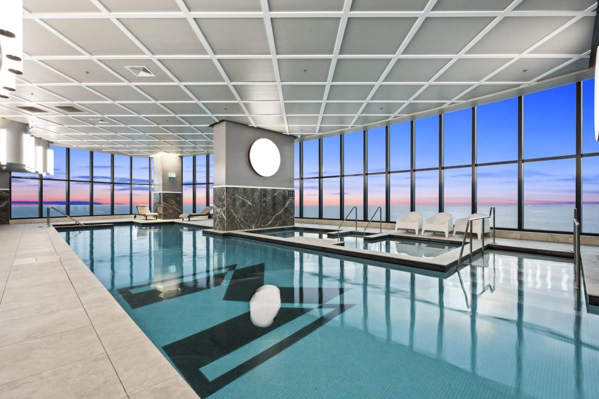 Apartment Ocean Views In Beachside 2-bedroom Unit - Q Gold Coast
