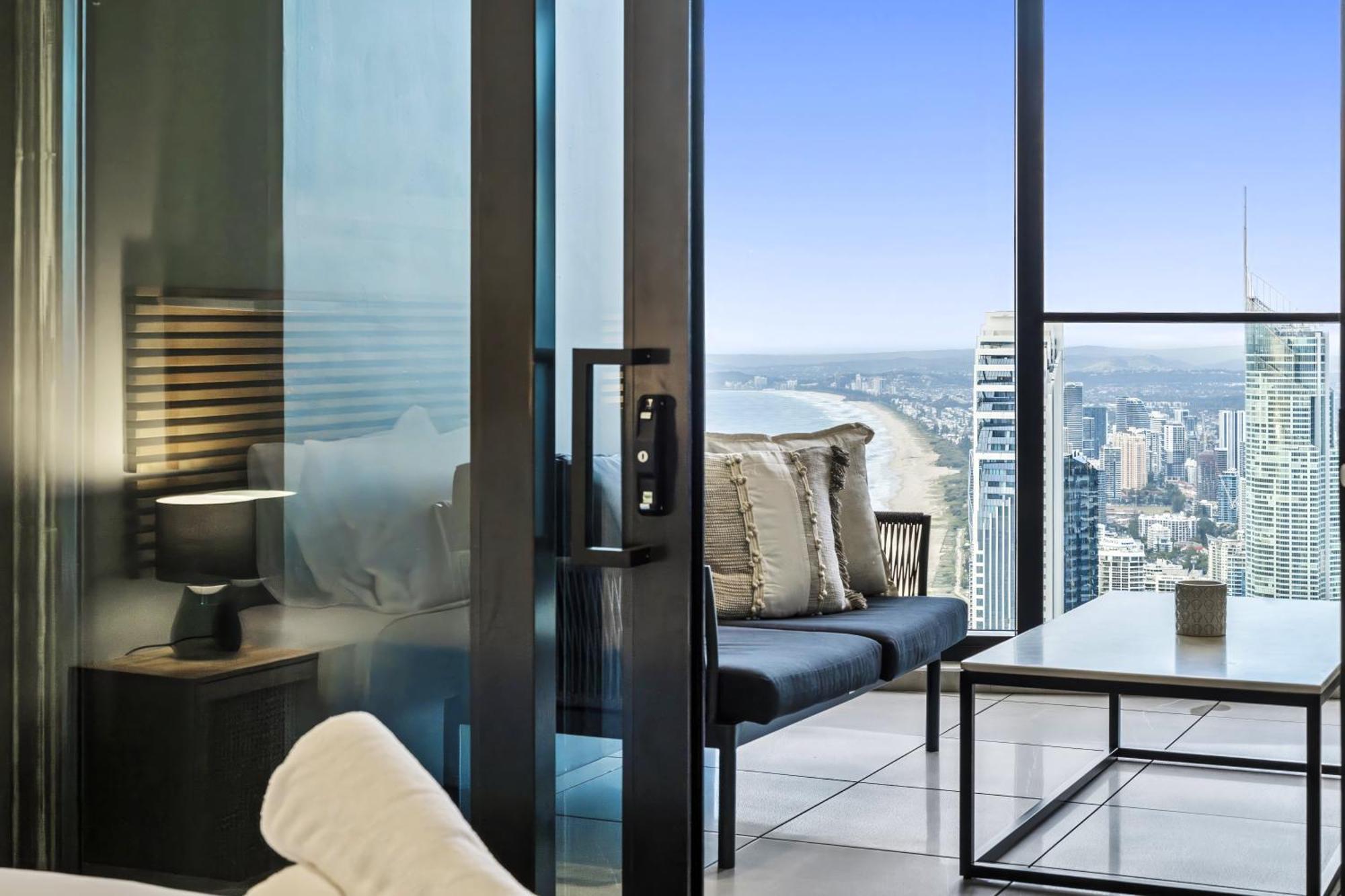 Apartment Ocean Views In Beachside 2-bedroom Unit - Q Gold Coast