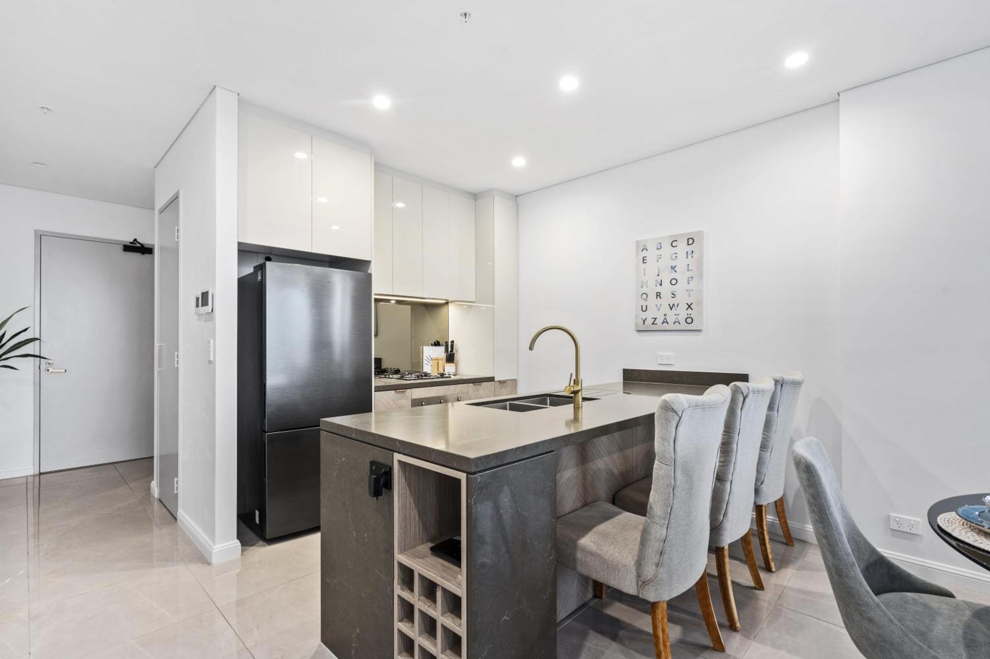 Ocean Views In Beachside 2-bedroom Unit - Q Apartment *